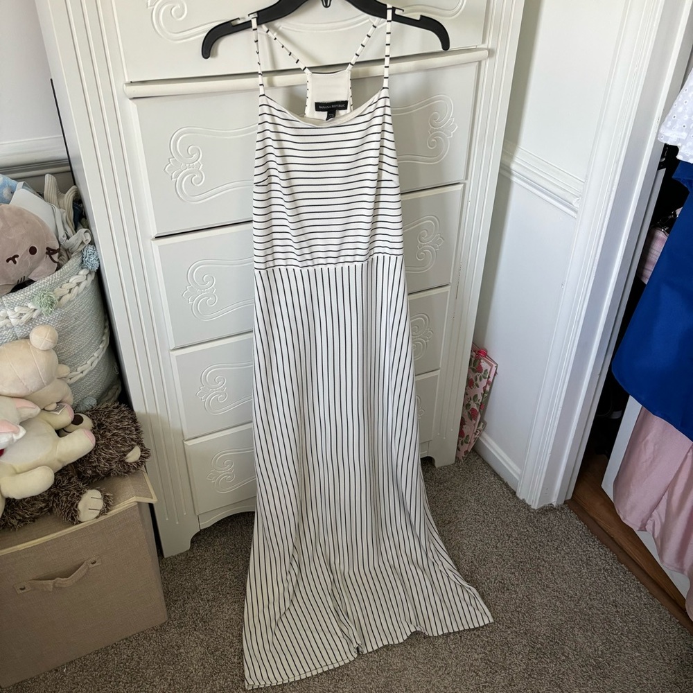 Banana Republic black and white striped small maxi dress